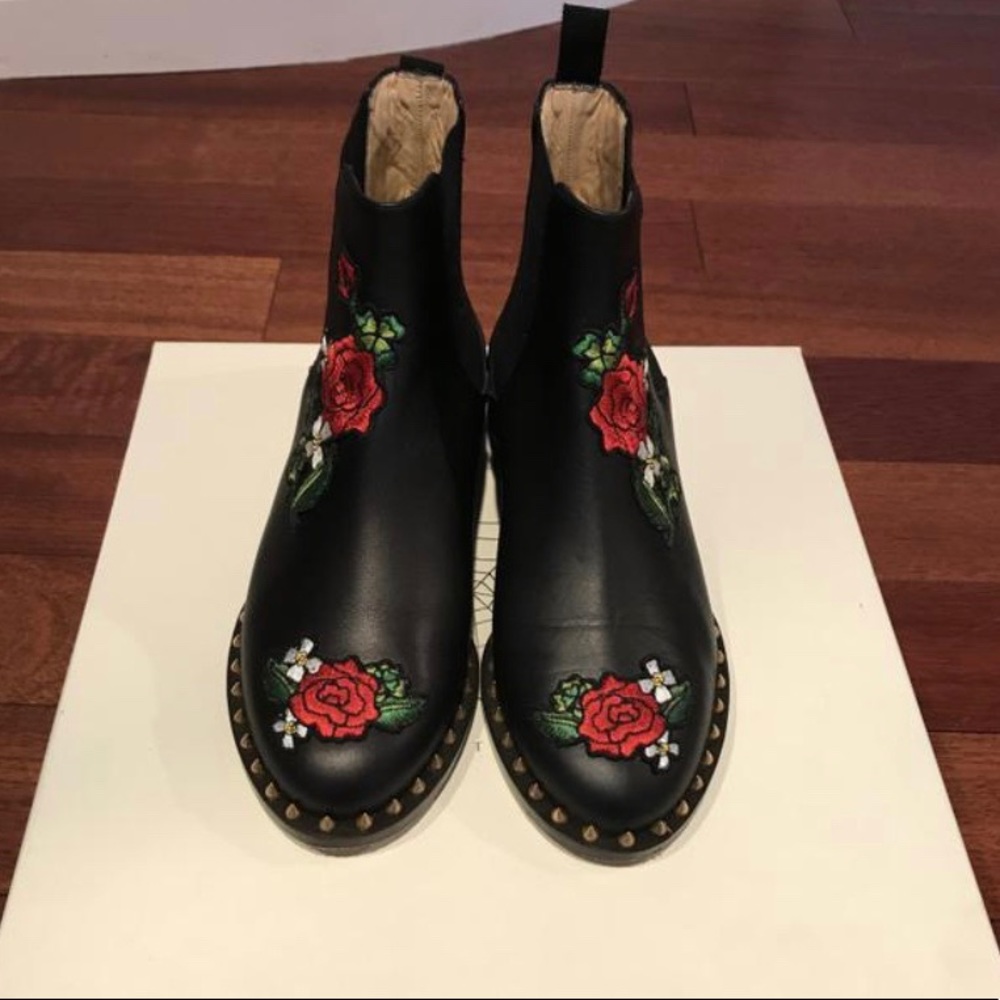 Charlotte Olympia booties size 36